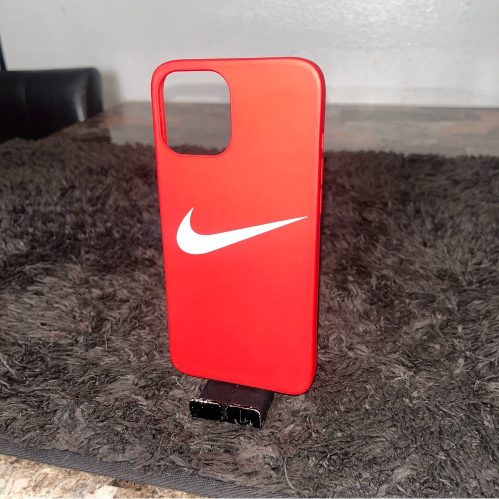 12 Pro Max Red Phone Case 🔥🔥🔥🔥🔥‼️‼️